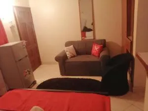 Warm and Homely Studio Apartment - Utange