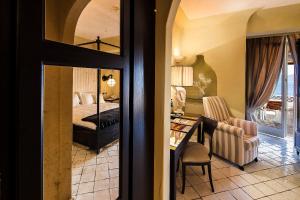 Therasia Resort Sea and SPA - The Leading Hotels of the World