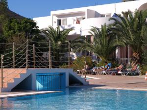 Eristos Beach Hotel