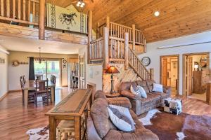 Idyllic Hill City Home - Hike, Bike & ATV!
