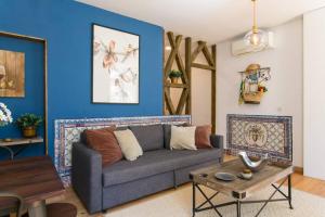 JP39 - Baixa 18th century tiles apartment with 2 bdr!