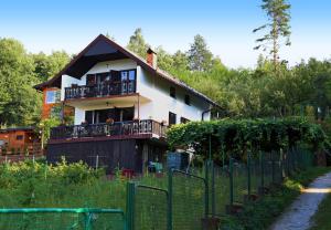 Merak Holiday Home