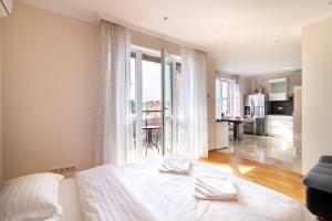 Regrand apartment on Kulisha 47a