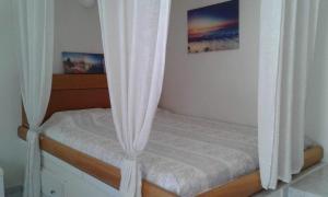 Marias Little apartment