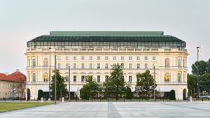 Krakowskie Przedmieście 13, 00-071 Warsaw, Poland.