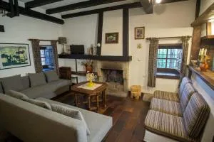 Casa Rural La Central-Peñagorda - La Carrera