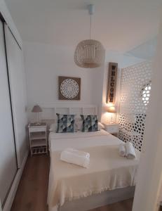 Fuengirola apartment Carvajal front line primera linea