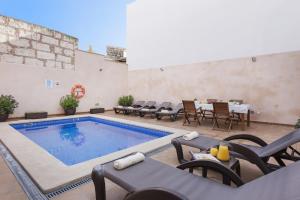 Sa Placeta new reformed large town house with pool
