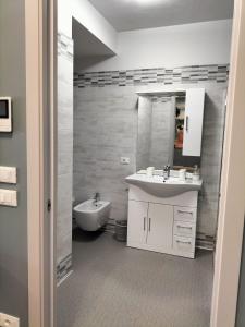 Attico Open Space - Piscina a 400 mt