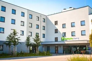 Holiday Inn Express Munich - Olching by IHG - 贝格基兴