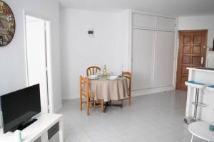 Guayero Palm View, Sea at 50m, Beach at 100m