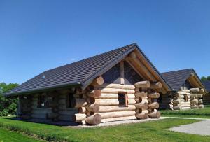 Naturstammhaus Tollensesee