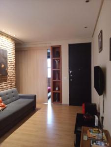 excelente apto quarto e sala Ipanema posto 9