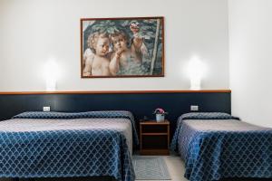 Triple Room room in Hotel Crystal