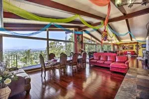 Colorful El Cajon Gem Deck, Garden and Valley Views - Grossmont