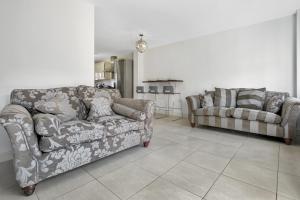 Emerald En-suite in Derby