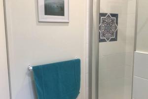 150 Steps FREE WI-FI