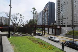 Host, Apartment for rent