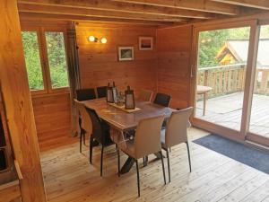 Chalets Les cabanes du domaine de l Esperluette : photos des chambres