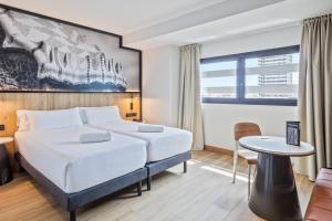 Twin Room room in Andante Hotel