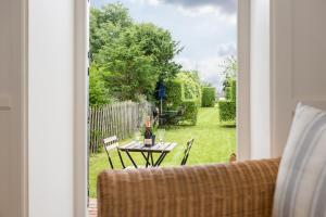Robin Hoods Bay Coastguards Cottage with a View