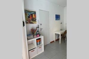 Appartements Charming studio with Patio in the heart of Marseille : photos des chambres