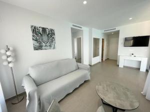 Flat Infinium 15th Floor