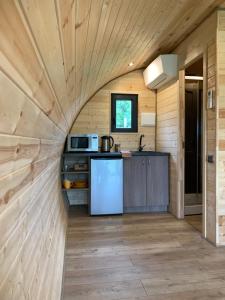 Kedras Glamping - Pod tipo nameliai