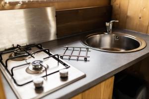Campings Camping La Grappe Fleurie : photos des chambres