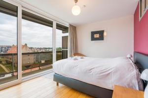 Refurbished comfortable app 1min from the sea