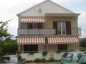 Apartments Dalmacija - Rogoznica