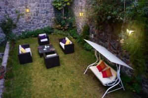 Hotel Los Tambos Colonial