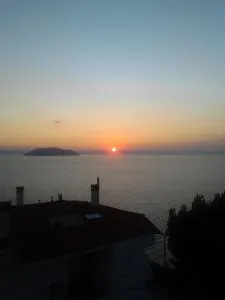 Studios Stefania - Neos Marmaras