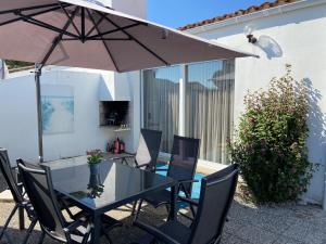 Maisons de vacances Beach house Atlantique 400m de la plage : photos des chambres