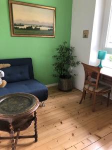 Suite with Garden View room in La Maison des Copains