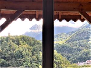 Appartement tt confort au coeur des montagnes vue sur les montagnes II Wifi
