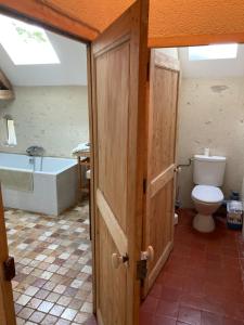 B&B / Chambres d'hotes La Thibaude - Livry : photos des chambres