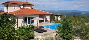 Villa Veglia - Salatić