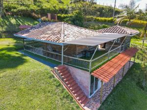 Loge Cabaña peñol-Guatape