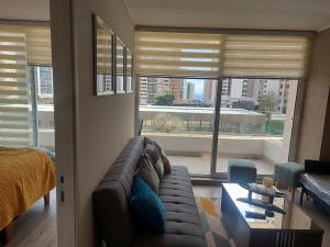 Edificio Medano Con Con