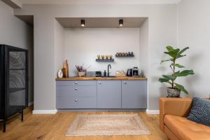 Boutique Hotel RABBIT HOLE