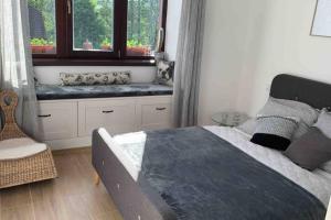 Tři okna do hor-Celý byt k pronájmu