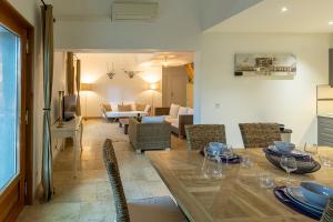 B&B / Chambres d'hotes Mas de Capelou : photos des chambres
