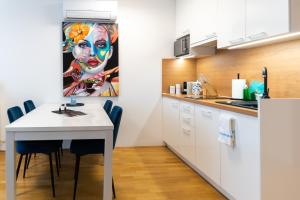 Bella Mura Blue Apartment 