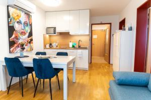 Bella Mura Blue Apartment