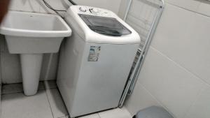 LINDO NOVISSIMO e PÉ NA AREIA