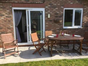 Cozy Dog Friendly cottage near Bridlington