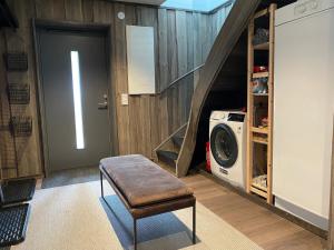 Modern stuga nära skidbacken