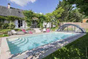 Au Coeur du Bien-Etre, gîte avec piscine chauffée et couverte, SPA, sauna, massages - Mosnes