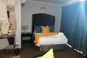 BEAUTIFUL APARTM B10 SITUATED IN BAINS GAME LODGE